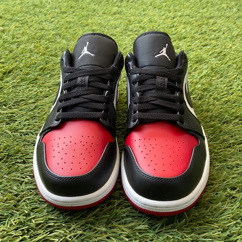 Air Jordan 1 Low - Picture 3 of 5